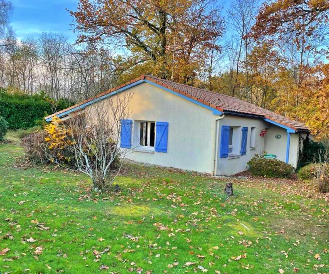 Vakantie Woning Le Chat Maison 175 Ecuras Екстериор снимка